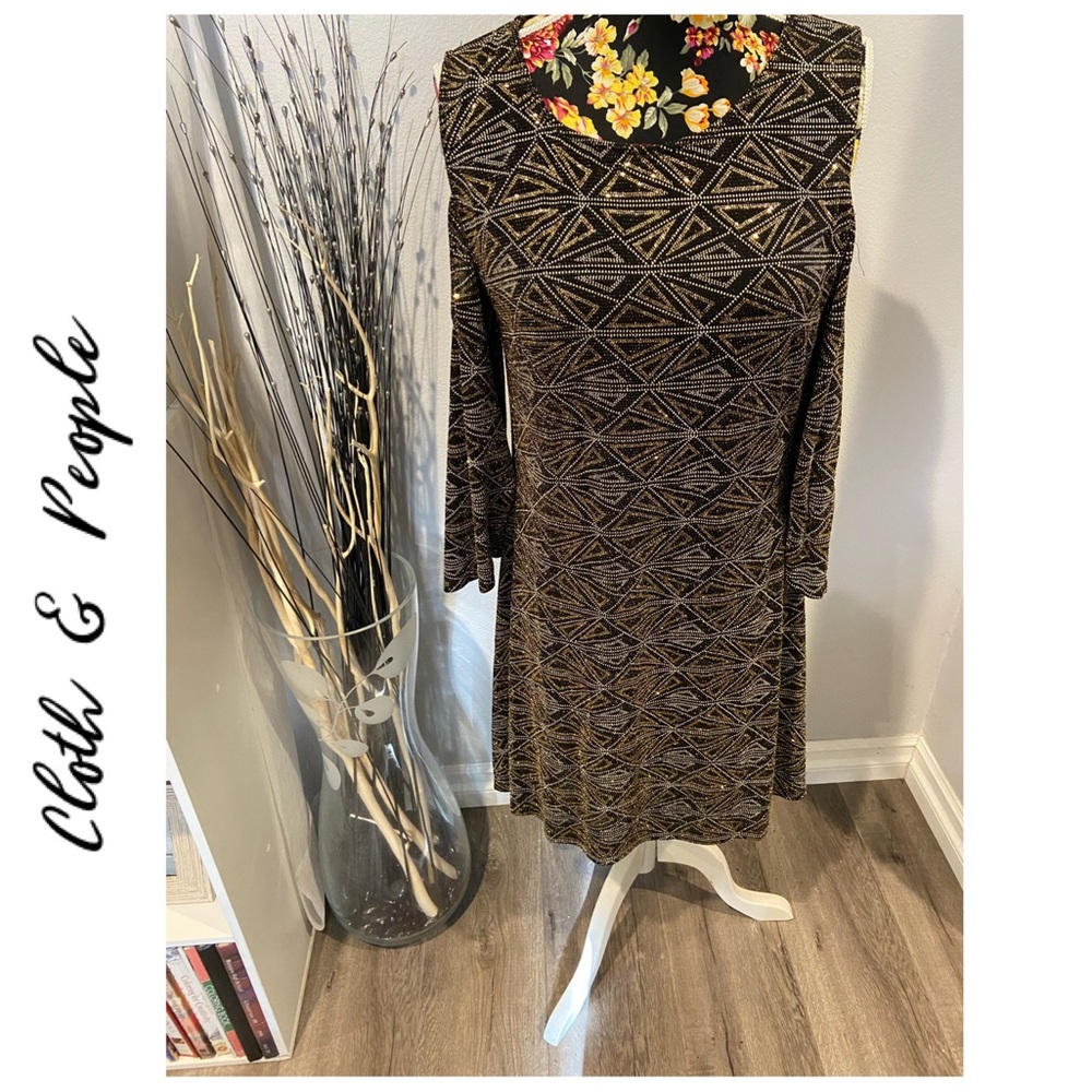 Cloth & People Dress